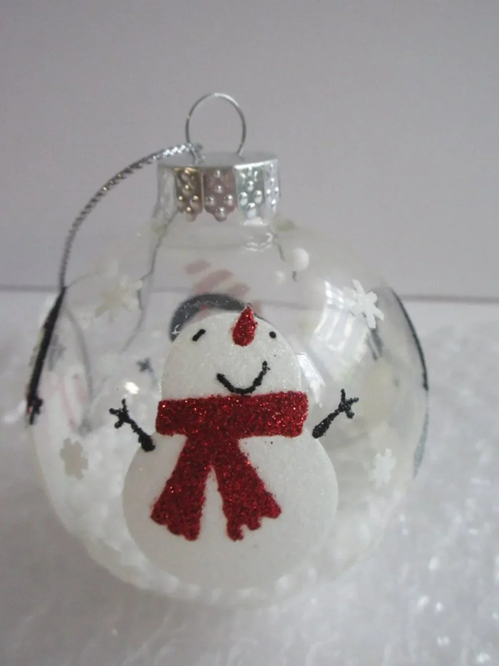 Bronner's Snowmen on Clear Glass Christmas Ornament G&L Cap Faux Snow Beads